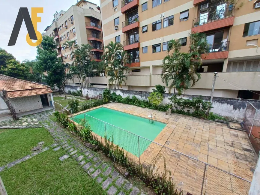 Terreno / Lote à venda, 1547m2 em Rio De Janeiro - RJ - imagem 4 Foto 4 de Terreno / Lote à venda, 1547m2 em Rio De Janeiro - RJ