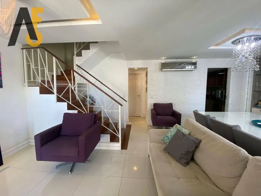 Casa com 4 quartos à venda, 167m2 em Rio De Janeiro - RJ - imagem 4 Foto 4 de Casa com 4 quartos à venda, 167m2 em Rio De Janeiro - RJ