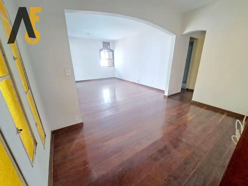 Casa com 3 quartos à venda, 370m2 em Anil, Rio De Janeiro - RJ - imagem 9 Foto 9 de Casa com 3 quartos à venda, 370m2 em Anil, Rio De Janeiro - RJ