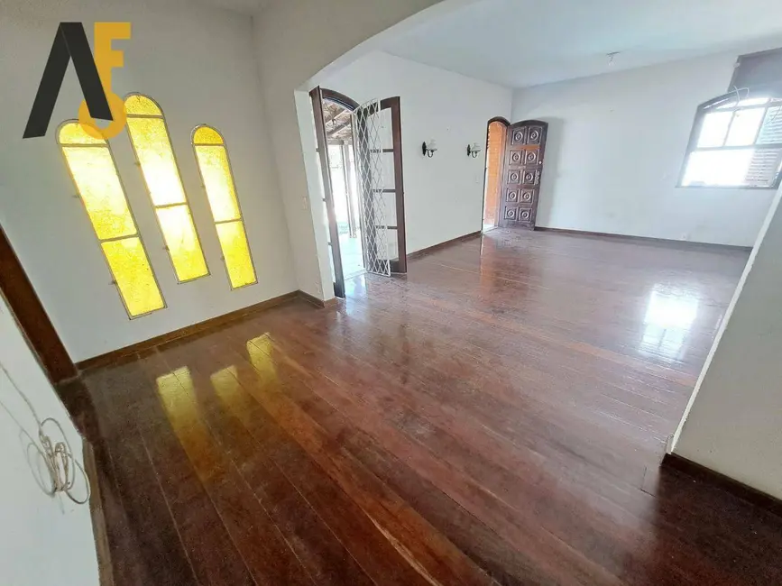 Casa com 3 quartos à venda, 370m2 em Anil, Rio De Janeiro - RJ - imagem 8 Foto 8 de Casa com 3 quartos à venda, 370m2 em Anil, Rio De Janeiro - RJ