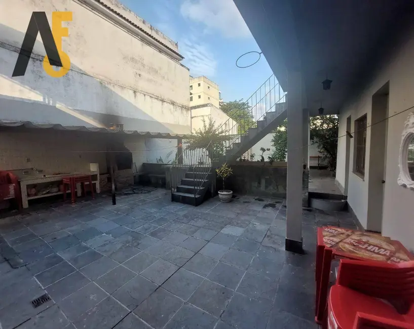 Casa com 3 quartos à venda, 347m2 em Rio De Janeiro - RJ - imagem 9 Foto 9 de Casa com 3 quartos à venda, 347m2 em Rio De Janeiro - RJ