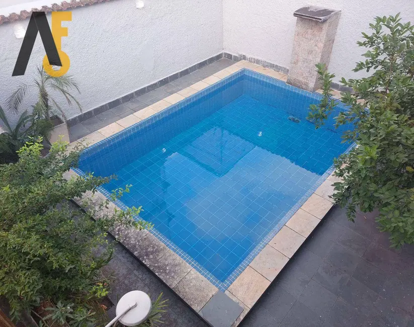 Foto 1 de Casa com 3 quartos à venda, 347m2 em Rio De Janeiro - RJ
