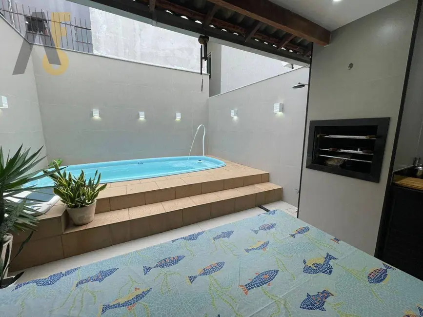 Foto 3 de Casa de Condomínio com 3 quartos à venda, 128m2 em Rio De Janeiro - RJ