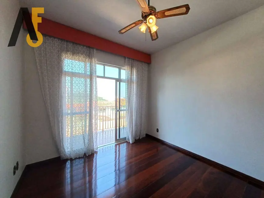 Casa com 3 quartos à venda, 316m2 em Pechincha, Rio De Janeiro - RJ - imagem 9 Foto 9 de Casa com 3 quartos à venda, 316m2 em Pechincha, Rio De Janeiro - RJ