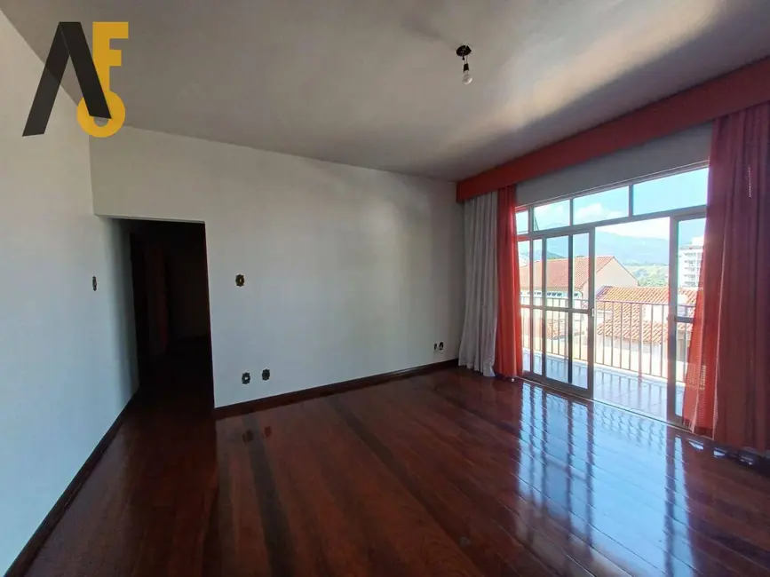 Casa com 3 quartos à venda, 316m2 em Pechincha, Rio De Janeiro - RJ - imagem 5 Foto 5 de Casa com 3 quartos à venda, 316m2 em Pechincha, Rio De Janeiro - RJ