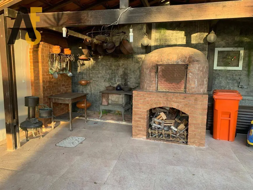 Casa de Condomínio com 5 quartos à venda, 850m2 em Jacarepaguá, Rio De Janeiro - RJ - imagem 8 Foto 8 de Casa de Condomínio com 5 quartos à venda, 850m2 em Jacarepaguá, Rio De Janeiro - RJ