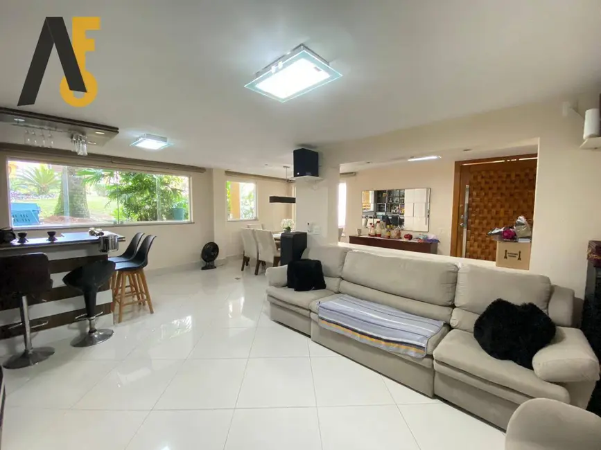 Casa com 5 quartos à venda, 600m2 em Pechincha, Rio De Janeiro - RJ - imagem 3 Foto 3 de Casa com 5 quartos à venda, 600m2 em Pechincha, Rio De Janeiro - RJ