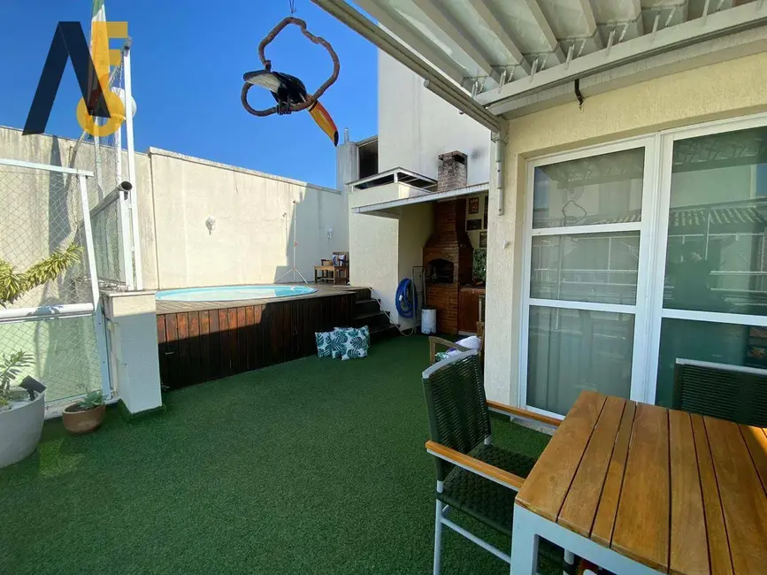 Cobertura com 3 quartos à venda, 193m2 em Rio De Janeiro - RJ - imagem 1 Foto 1 de Cobertura com 3 quartos à venda, 193m2 em Rio De Janeiro - RJ