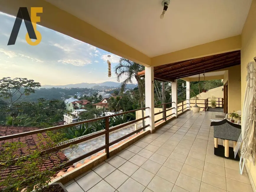 Casa de Condomínio com 5 quartos à venda, 560m2 em Anil, Rio De Janeiro - RJ - imagem 8 Foto 8 de Casa de Condomínio com 5 quartos à venda, 560m2 em Anil, Rio De Janeiro - RJ