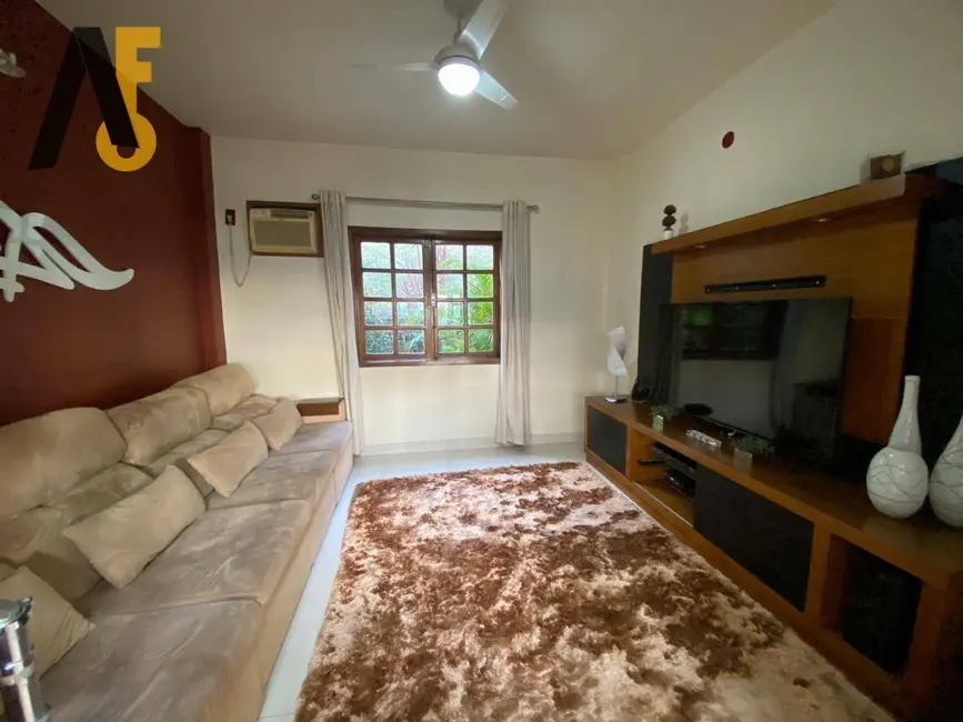 Casa de Condomínio com 5 quartos à venda, 560m2 em Anil, Rio De Janeiro - RJ - imagem 6 Foto 6 de Casa de Condomínio com 5 quartos à venda, 560m2 em Anil, Rio De Janeiro - RJ