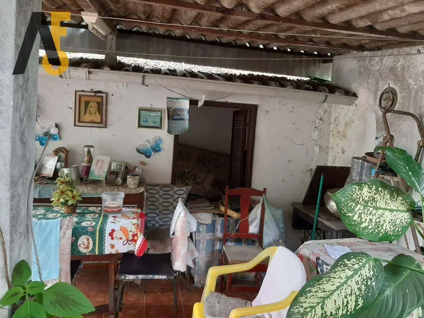 Foto 3 de Casa com 2 quartos à venda, 420m2 em Rio De Janeiro - RJ