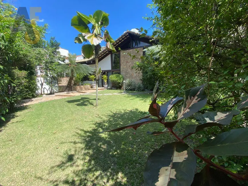 Foto 2 de Casa com 4 quartos à venda, 980m2 em Rio De Janeiro - RJ