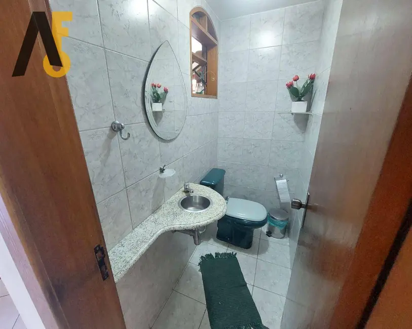 Casa de Condomínio com 5 quartos à venda, 377m2 em Rio De Janeiro - RJ - imagem 9 Foto 9 de Casa de Condomínio com 5 quartos à venda, 377m2 em Rio De Janeiro - RJ