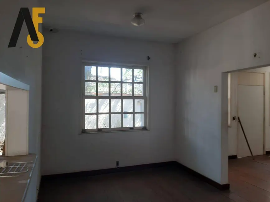 Casa com 5 quartos à venda, 990m2 em Rio De Janeiro - RJ - imagem 8 Foto 8 de Casa com 5 quartos à venda, 990m2 em Rio De Janeiro - RJ