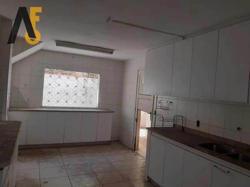 Casa com 5 quartos à venda, 990m2 em Rio De Janeiro - RJ - imagem 4 Foto 4 de Casa com 5 quartos à venda, 990m2 em Rio De Janeiro - RJ