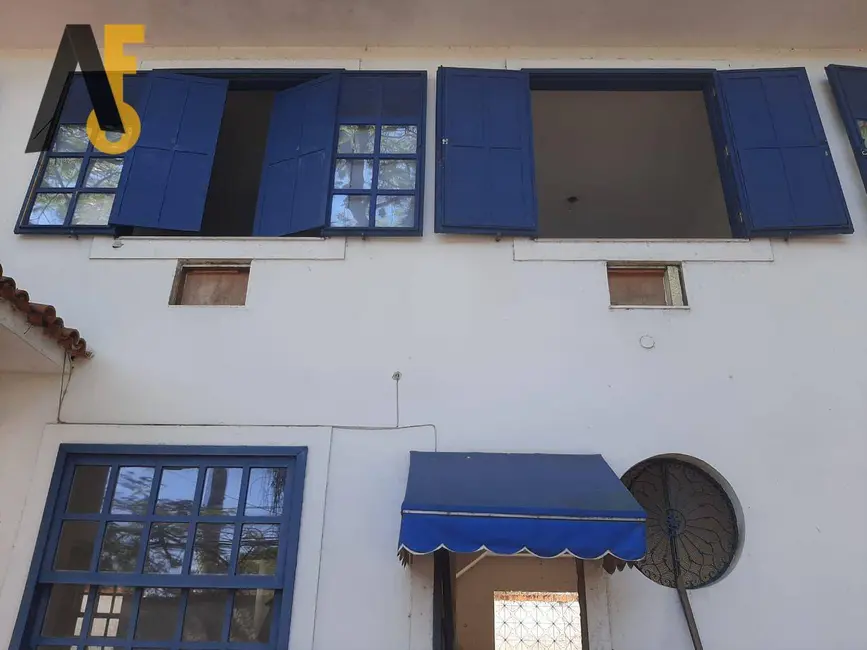 Casa com 5 quartos à venda, 990m2 em Rio De Janeiro - RJ - imagem 3 Foto 3 de Casa com 5 quartos à venda, 990m2 em Rio De Janeiro - RJ