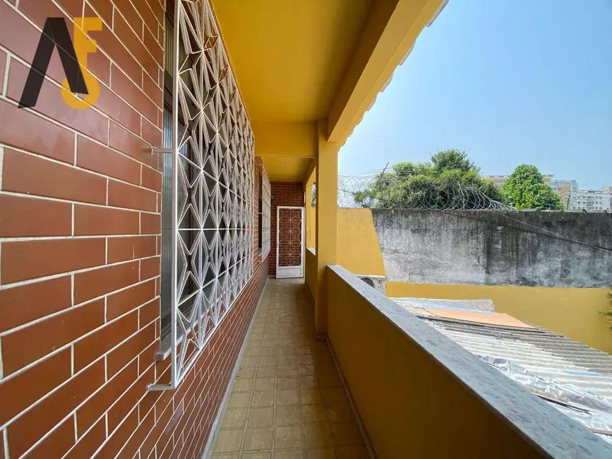 Casa com 2 quartos à venda, 320m2 em Pechincha, Rio De Janeiro - RJ - imagem 8 Foto 8 de Casa com 2 quartos à venda, 320m2 em Pechincha, Rio De Janeiro - RJ