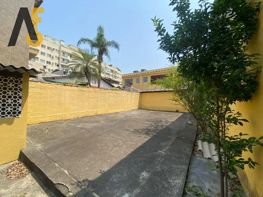 Casa com 2 quartos à venda, 320m2 em Pechincha, Rio De Janeiro - RJ - imagem 3 Foto 3 de Casa com 2 quartos à venda, 320m2 em Pechincha, Rio De Janeiro - RJ