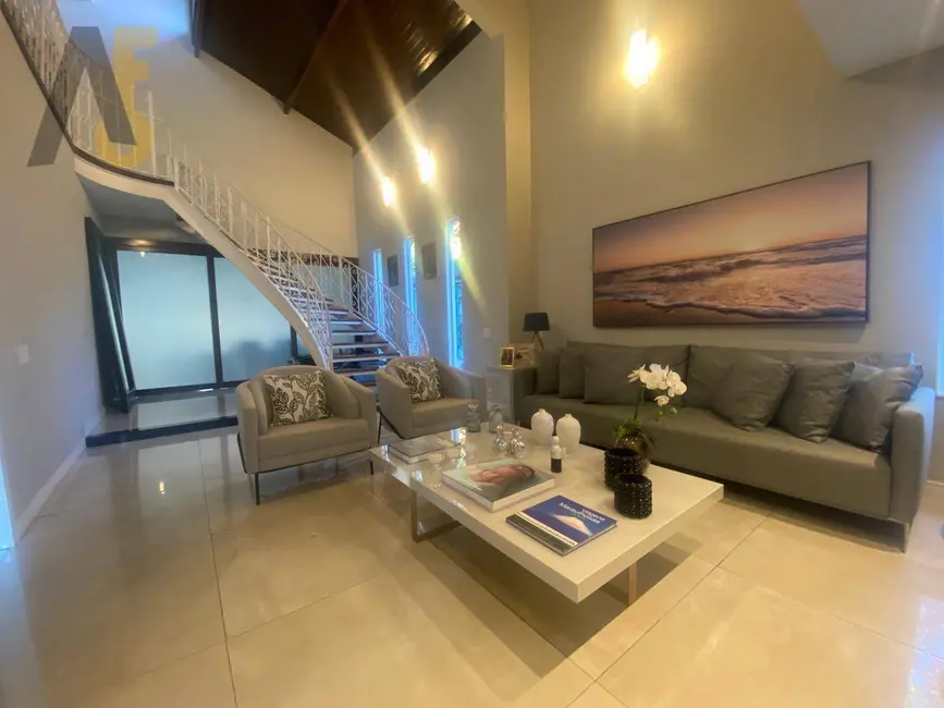 Foto 2 de Casa de Condomínio com 5 quartos à venda, 600m2 em Anil, Rio De Janeiro - RJ