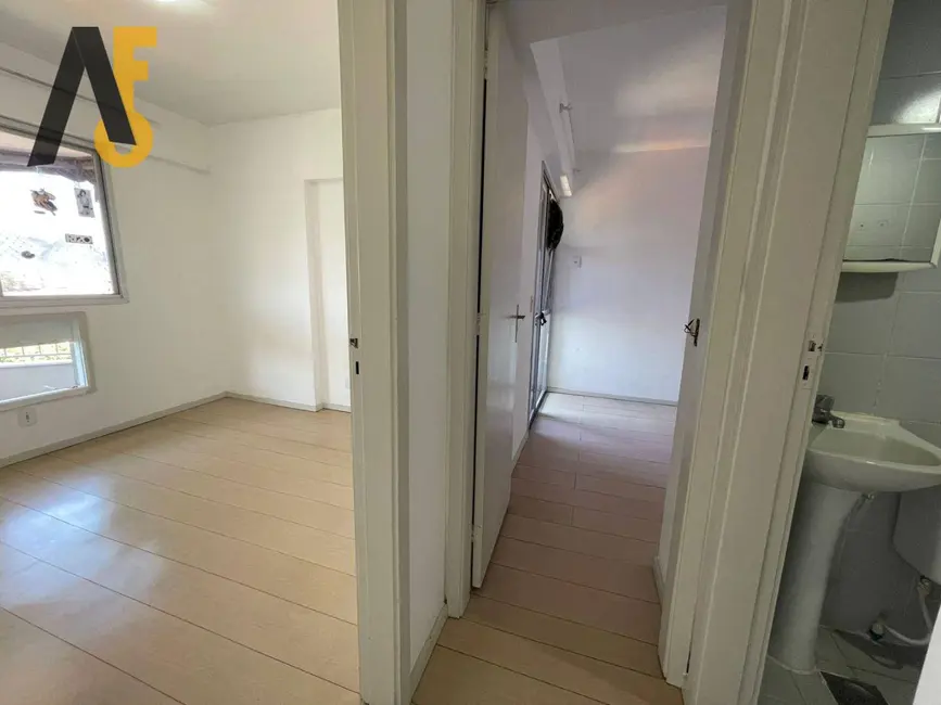 Foto 6 de Apartamento com 2 quartos à venda, 75m2 em Rio De Janeiro - RJ