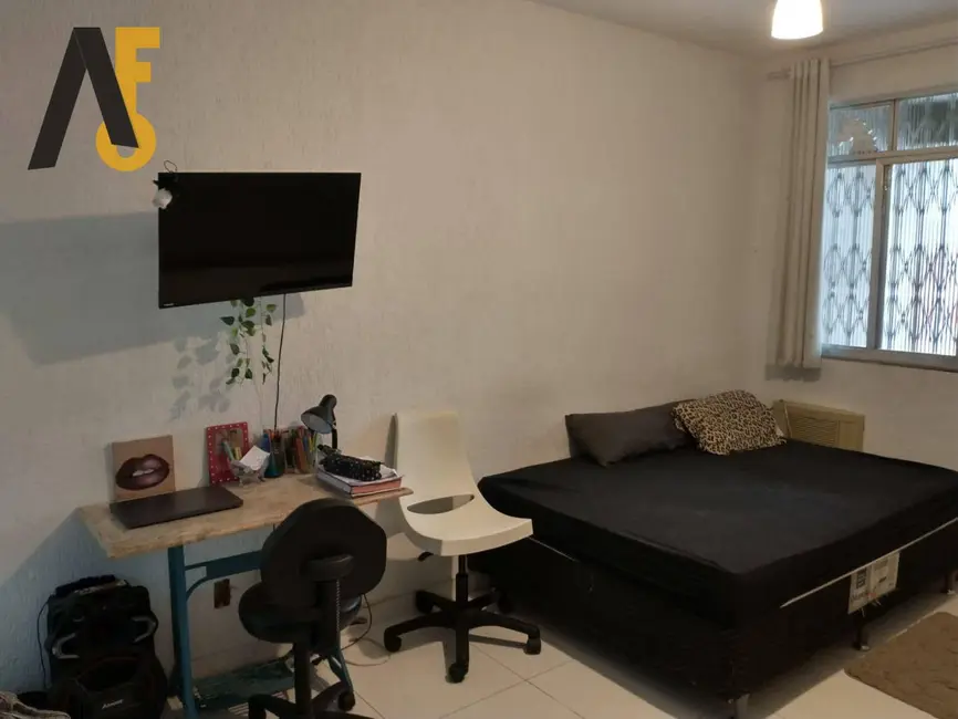 Casa com 2 quartos à venda, 295m2 em Pechincha, Rio De Janeiro - RJ - imagem 9 Foto 9 de Casa com 2 quartos à venda, 295m2 em Pechincha, Rio De Janeiro - RJ