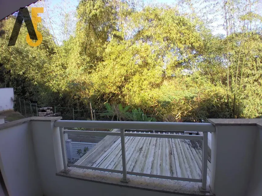 Casa de Condomínio com 3 quartos à venda, 236m2 em Jacarepaguá, Rio De Janeiro - RJ - imagem 2 Foto 2 de Casa de Condomínio com 3 quartos à venda, 236m2 em Jacarepaguá, Rio De Janeiro - RJ