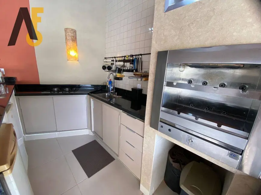 Casa de Condomínio com 4 quartos à venda, 390m2 em Rio De Janeiro - RJ - imagem 5 Foto 5 de Casa de Condomínio com 4 quartos à venda, 390m2 em Rio De Janeiro - RJ