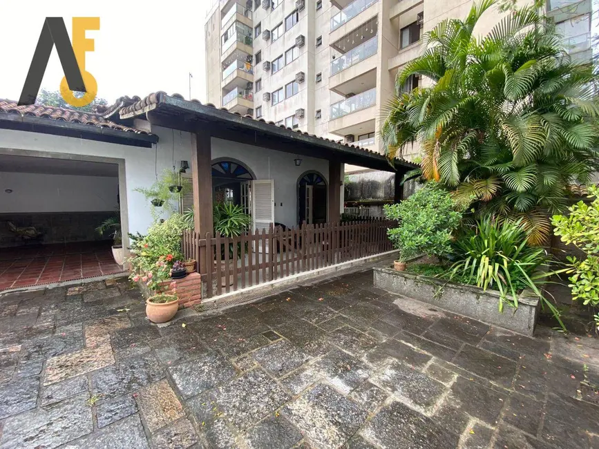 Foto 2 de Casa com 3 quartos à venda, 287m2 em Rio De Janeiro - RJ