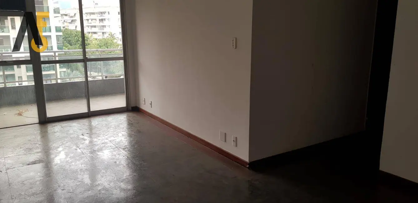 Apartamento com 2 quartos à venda, 105m2 em Rio De Janeiro - RJ - imagem 5 Foto 5 de Apartamento com 2 quartos à venda, 105m2 em Rio De Janeiro - RJ