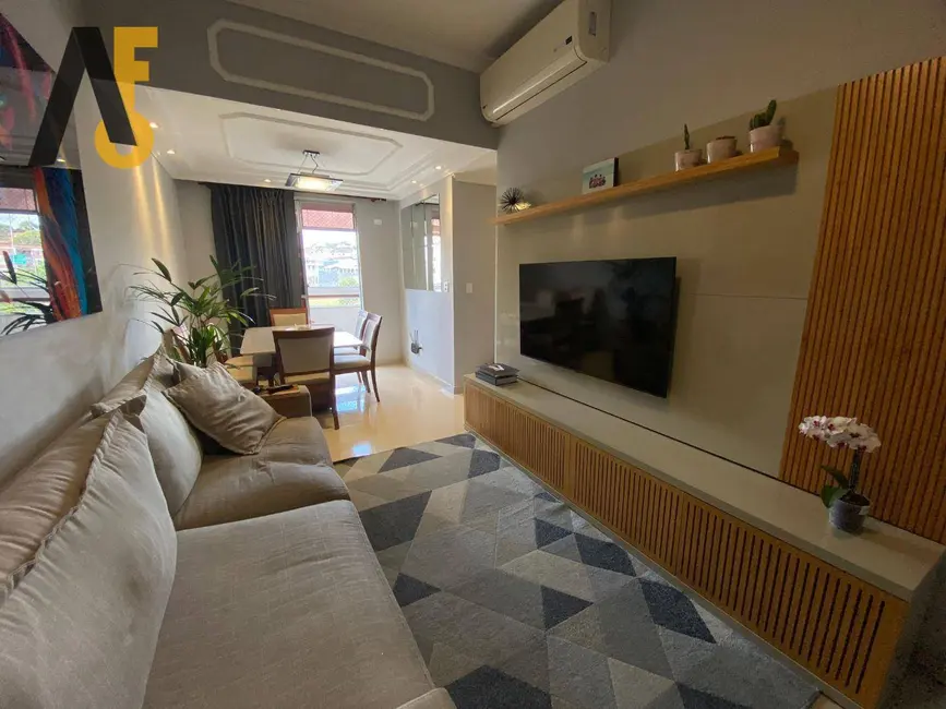 Apartamento com 3 quartos à venda, 71m2 em Rio De Janeiro - RJ - imagem 2 Foto 2 de Apartamento com 3 quartos à venda, 71m2 em Rio De Janeiro - RJ