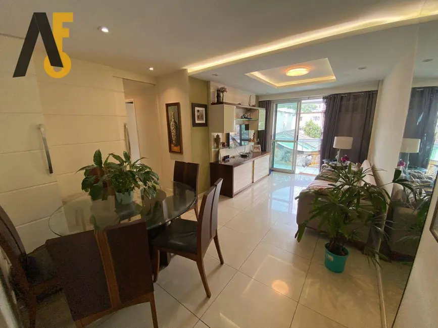 Apartamento com 3 quartos à venda, 101m2 em Rio De Janeiro - RJ - imagem 1 Foto 1 de Apartamento com 3 quartos à venda, 101m2 em Rio De Janeiro - RJ