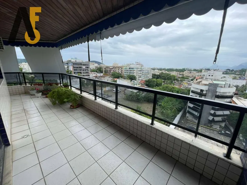 Apartamento com 2 quartos à venda, 117m2 em Rio De Janeiro - RJ - imagem 1 Foto 1 de Apartamento com 2 quartos à venda, 117m2 em Rio De Janeiro - RJ