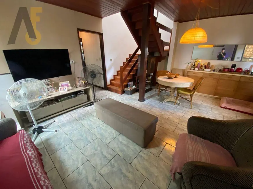 Foto 1 de Casa de Condomínio com 4 quartos à venda, 455m2 em Rio De Janeiro - RJ