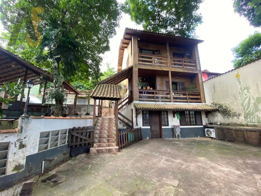 Foto 2 de Casa de Condomínio com 4 quartos à venda, 455m2 em Rio De Janeiro - RJ