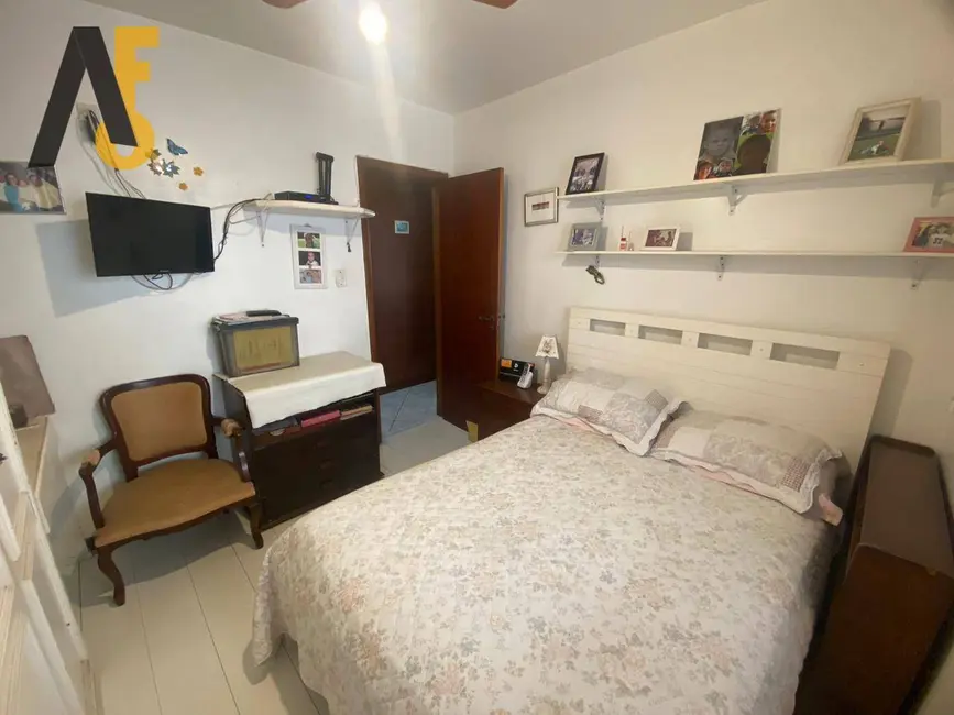 Casa de Condomínio com 3 quartos à venda, 295m2 em Rio De Janeiro - RJ - imagem 4 Foto 4 de Casa de Condomínio com 3 quartos à venda, 295m2 em Rio De Janeiro - RJ