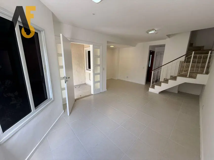 Foto 3 de Casa de Condomínio com 3 quartos à venda, 116m2 em Rio De Janeiro - RJ