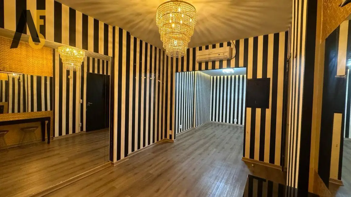 Foto 1 de Casa de Condomínio com 4 quartos à venda, 900m2 em Rio De Janeiro - RJ