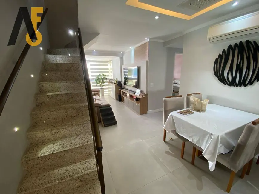 Foto 3 de Cobertura com 3 quartos à venda, 169m2 em Rio De Janeiro - RJ