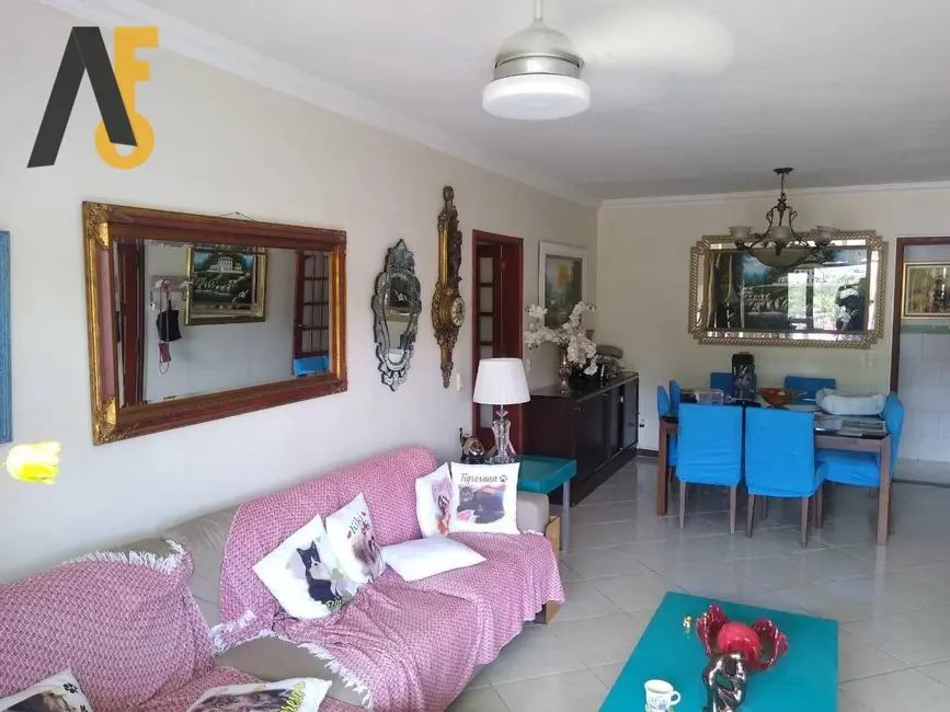 Apartamento com 3 quartos à venda, 147m2 em Rio De Janeiro - RJ - imagem 2 Foto 2 de Apartamento com 3 quartos à venda, 147m2 em Rio De Janeiro - RJ