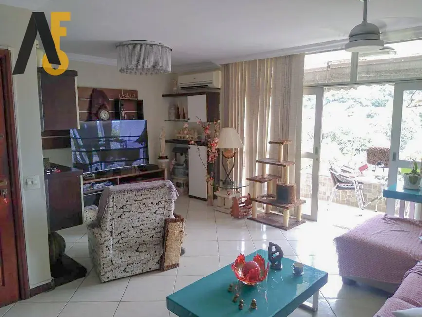 Apartamento com 3 quartos à venda, 147m2 em Rio De Janeiro - RJ - imagem 5 Foto 5 de Apartamento com 3 quartos à venda, 147m2 em Rio De Janeiro - RJ