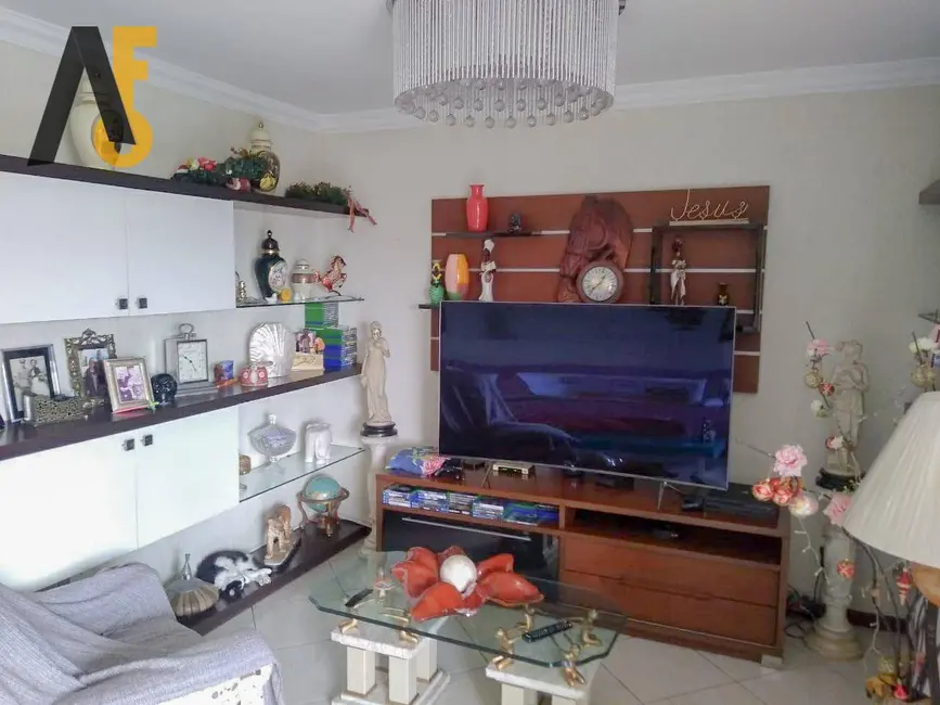 Apartamento com 3 quartos à venda, 147m2 em Rio De Janeiro - RJ - imagem 3 Foto 3 de Apartamento com 3 quartos à venda, 147m2 em Rio De Janeiro - RJ