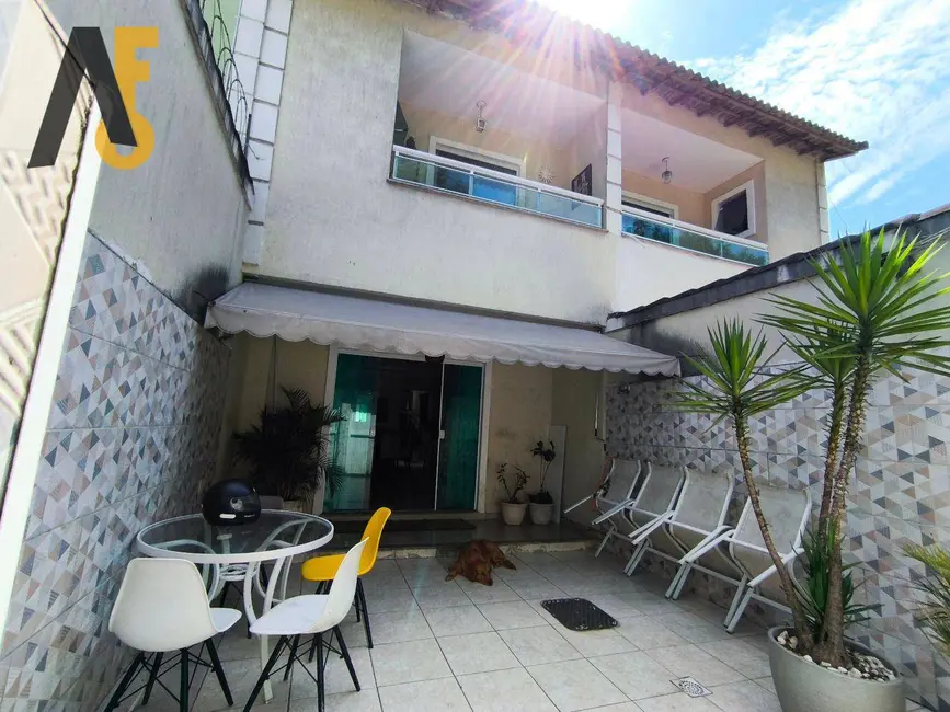 Foto 2 de Casa de Condomínio com 3 quartos à venda, 130m2 em Rio De Janeiro - RJ