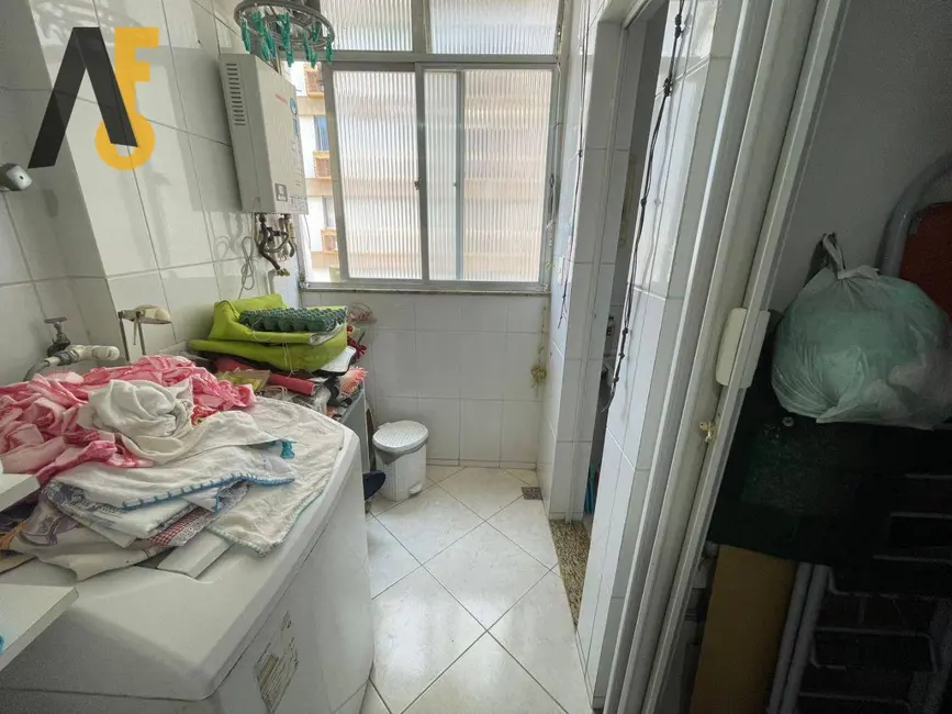 Apartamento com 3 quartos à venda, 110m2 em Rio De Janeiro - RJ - imagem 9 Foto 9 de Apartamento com 3 quartos à venda, 110m2 em Rio De Janeiro - RJ