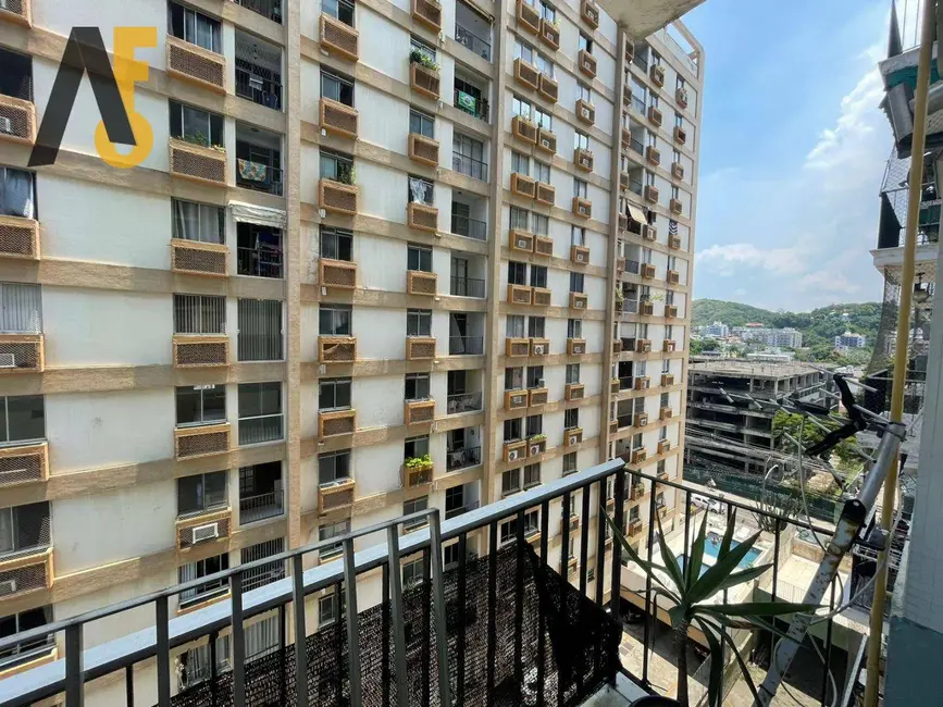 Apartamento com 3 quartos à venda, 110m2 em Rio De Janeiro - RJ - imagem 4 Foto 4 de Apartamento com 3 quartos à venda, 110m2 em Rio De Janeiro - RJ