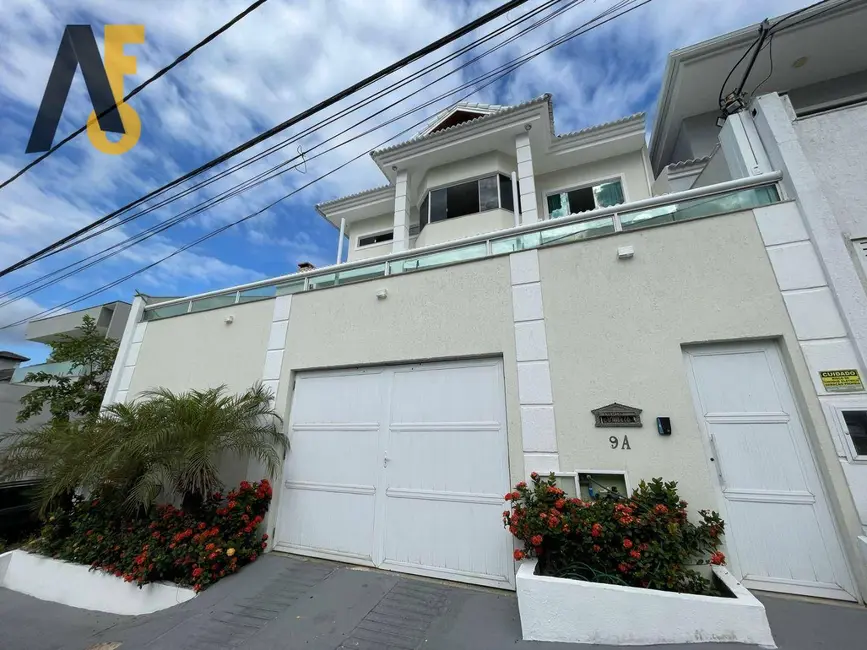 Casa de Condomínio com 5 quartos à venda, 318m2 em Pechincha, Rio De Janeiro - RJ - imagem 2 Foto 2 de Casa de Condomínio com 5 quartos à venda, 318m2 em Pechincha, Rio De Janeiro - RJ