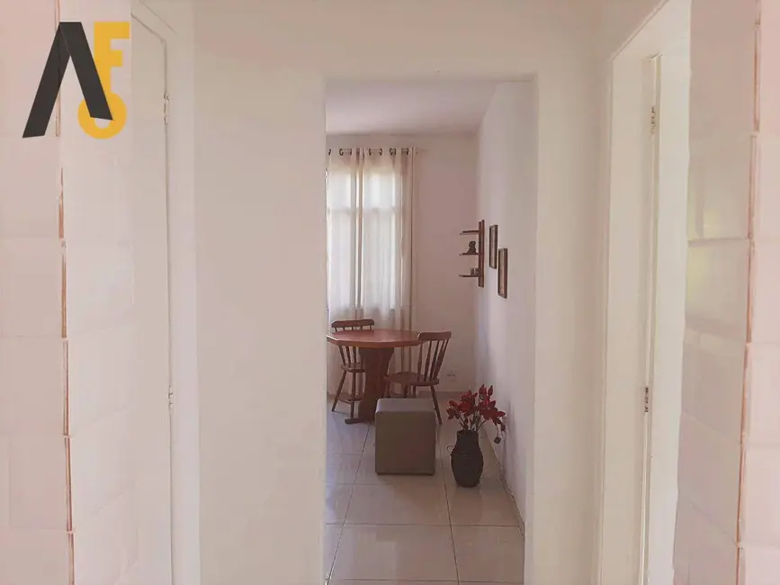 Apartamento com 1 quarto à venda, 50m2 em Rio De Janeiro - RJ - imagem 2 Foto 2 de Apartamento com 1 quarto à venda, 50m2 em Rio De Janeiro - RJ