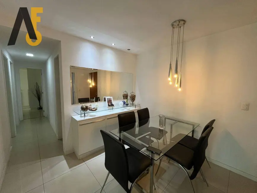 Foto 3 de Apartamento com 3 quartos à venda, 91m2 em Rio De Janeiro - RJ