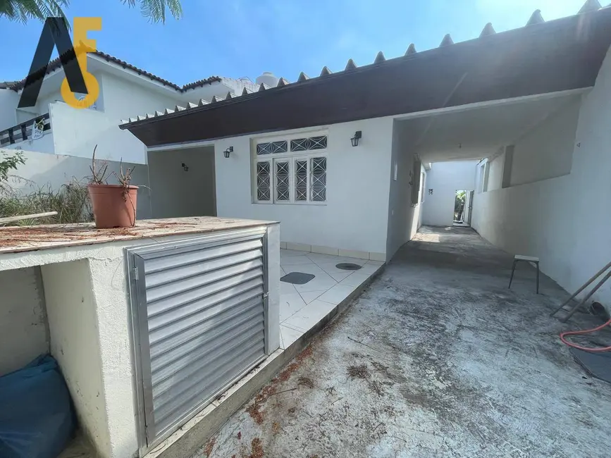 Foto 1 de Casa de Condomínio com 3 quartos à venda, 355m2 em Rio De Janeiro - RJ