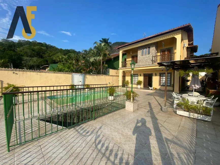 Casa de Condomínio com 3 quartos à venda, 318m2 em Rio De Janeiro - RJ - imagem 3 Foto 3 de Casa de Condomínio com 3 quartos à venda, 318m2 em Rio De Janeiro - RJ