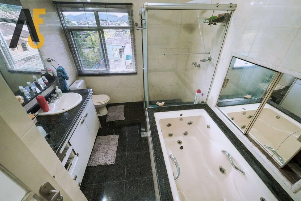 Foto 4 de Casa com 4 quartos à venda, 540m2 em Pechincha, Rio De Janeiro - RJ
